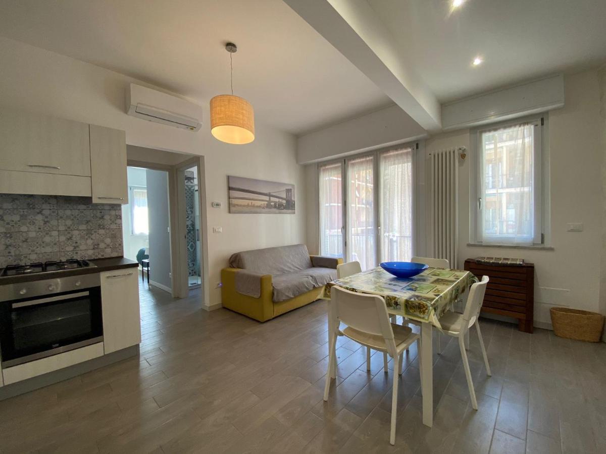 Gianluca Apartments 7 フィナーレ・リーグレ エクステリア 写真