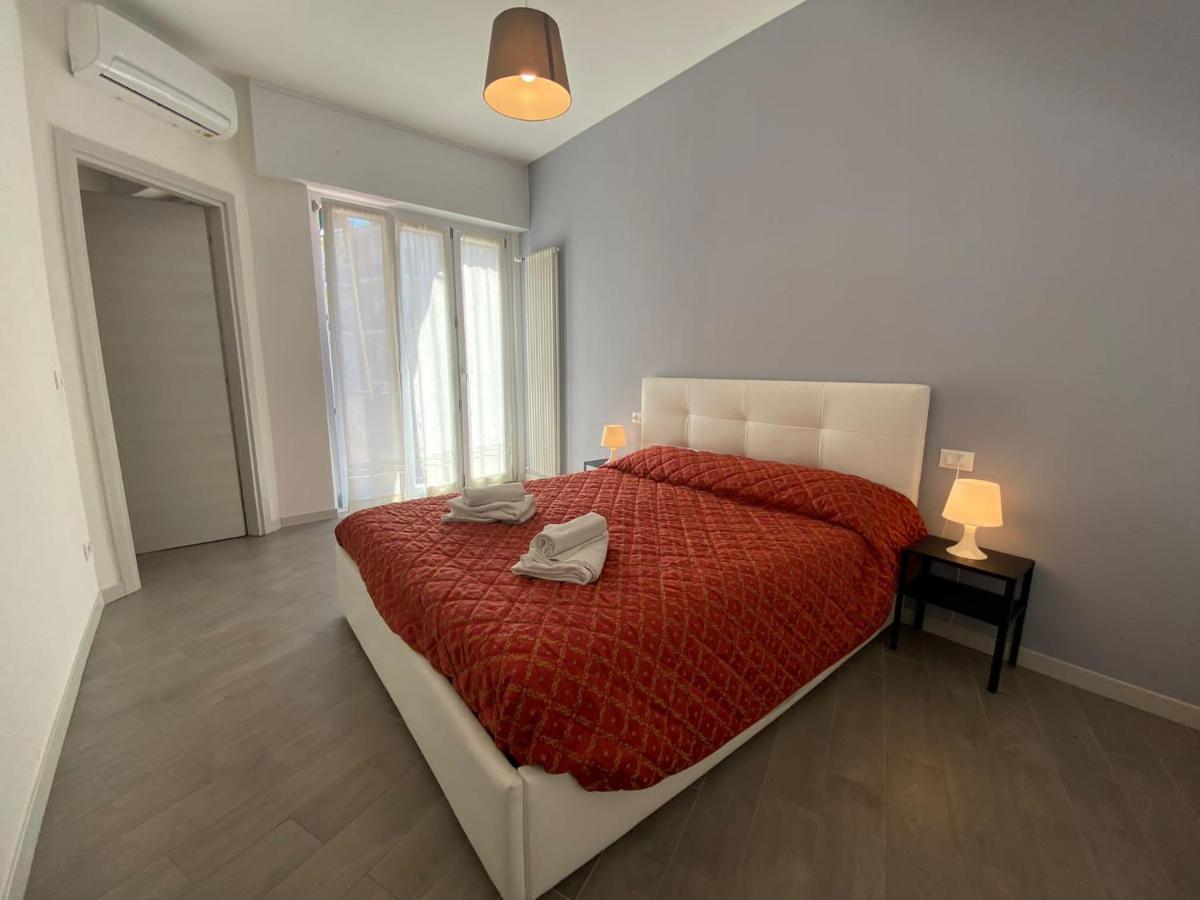 Gianluca Apartments 7 フィナーレ・リーグレ エクステリア 写真